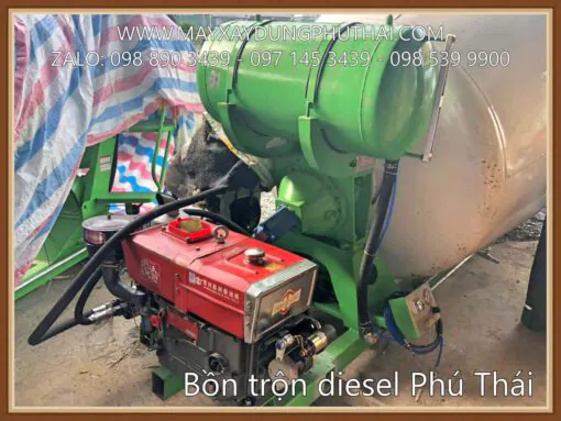 Bồn trộn bê tông diesel